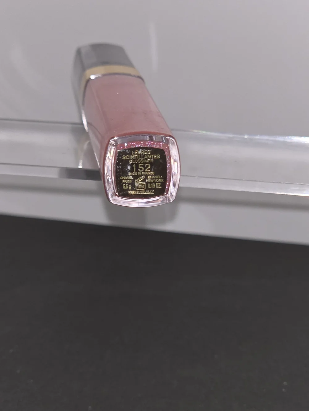 CHANEL LEVRES SCINTILLANTES BRILLIANT EXTREME Glossimer Lip Gloss -152 